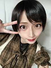 桃乃かんな